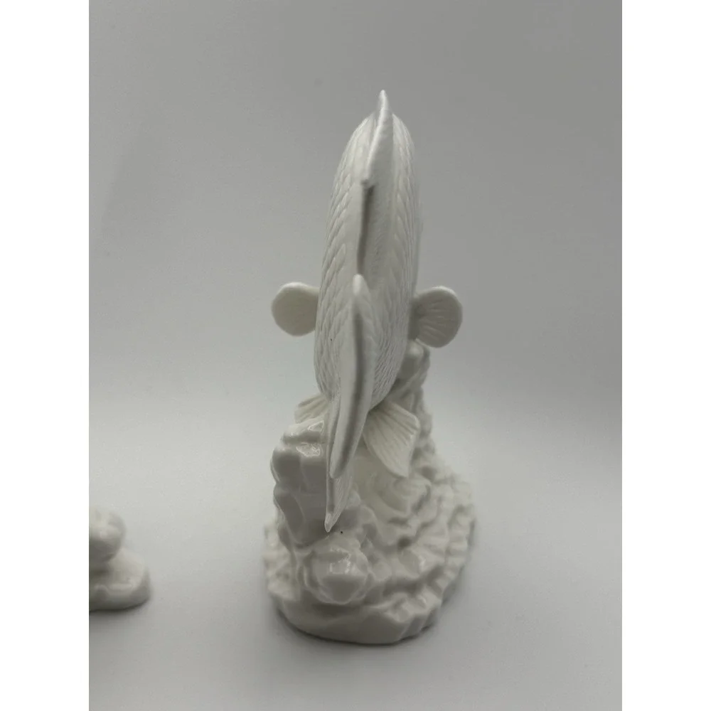 Coastal Lot 2 Angelfish Fine Bone China By Andrea Sadak Glossy White Fish EUC